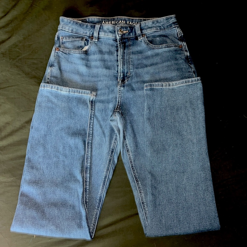 American Eagle Stretch Mom Jeans